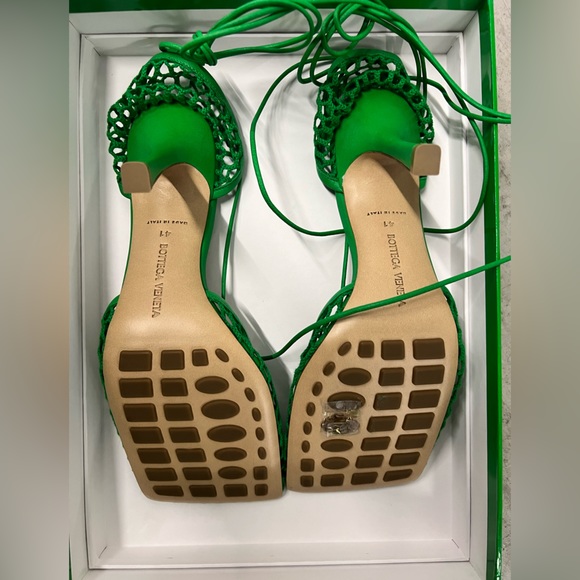 🆕 AUTHENTIC Bottega Veneta Stretch Lace-Up Sandal - Picture 6 of 6